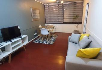 Hermoso Apartamento en Coraz  n de Providencia has rooms with a private hot tub