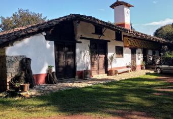 Rancho Coyotepec has Balcony rooms