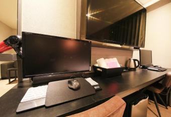 DUNE45 allows 18 year olds to book a room