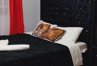 Cozy, Spacious 2Bedroom fully furnished in Nakuru has Balcony rooms