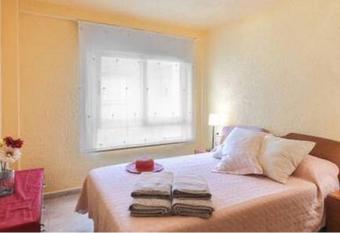 Apartament Trini has Balcony rooms