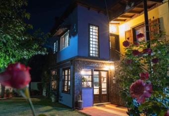 Casa Rita has Balcony rooms