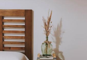 Acogedor P  rez Bella By Sandra. allows 18 year olds to book a room