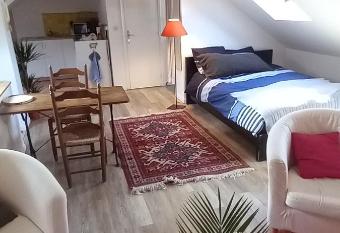 Studio32 allows 18 year olds to book a room