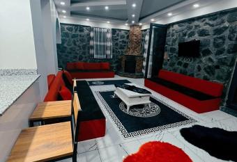 TA   KONAK has Balcony rooms