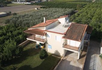 Trifon villa has Balcony rooms