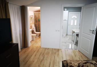 Vamhouse has Balcony rooms