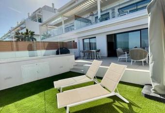 Luxury apartment with private pool - luxurious smarthome in Mijas golf has Balcony rooms