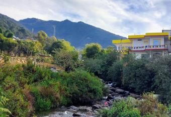 The Hostel Stories, Bir - Landing Site allows 18 year olds to book a room