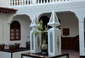 Horizon Palace has Balcony rooms