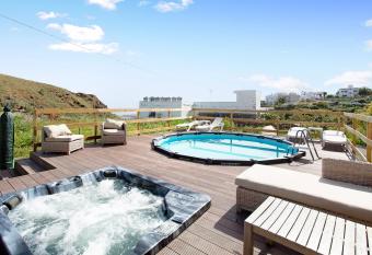 Montemar 2 has Balcony rooms