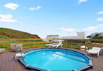 Montemar 1 has Balcony rooms