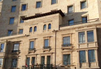 Hotel Alameda Palace allows 18 year olds to book a room