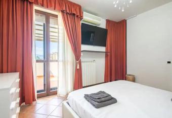 SUITE con 2 Balconi - 6 ospiti has Balcony rooms