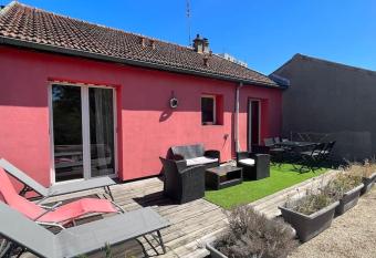 E - LOFT 10 min PARIS PARC EXPOS / 2 chambres / 6 lits has Balcony rooms