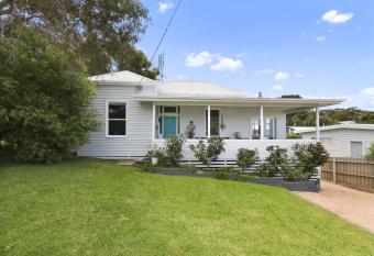 Howitt House allows 18 year olds to book a room