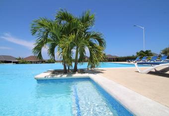 Shade Villa @ Richmond - Ocho Rios allows 18 year olds to book a room