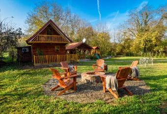 Fru  kogorski apartmani has Balcony rooms