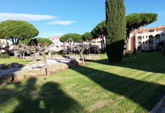 Very cosy apartment at 200 m from the beaches has Balcony rooms