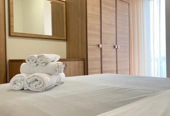 Hotel da Lorenzo e Moira allows 18 year olds to book a room