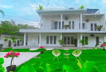 Garden Villa by Villapedia has Balcony rooms