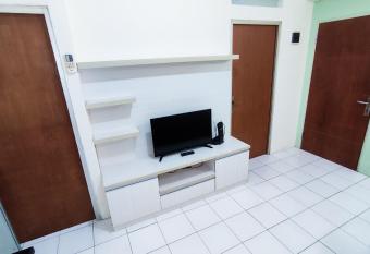 Lily Room at Apartment Cibubur Village allows 18 year olds to book a room