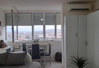 Apartman sa panoramom has Balcony rooms