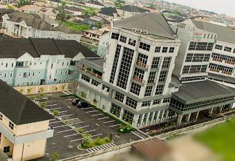 Osborn La-palm Royal Resort has Balcony rooms