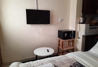 Sweet Memories Haven allows 18 year olds to book a room