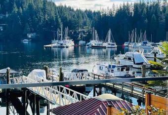 Oceanfront Zen has Balcony rooms