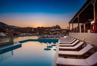 Lygaria Beach allows 18 year olds to book a room