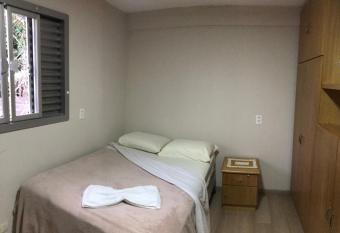 Residencial Jardim Curitiba has Balcony rooms