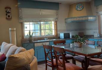 Casa en Vigo has Balcony rooms