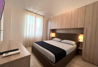 AIR OF HOME A&F has Balcony rooms