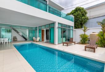                                                       700      Kamala                                           has Balcony rooms