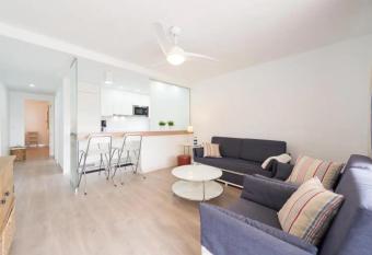 Apartamento Las Rocas 1 has Balcony rooms