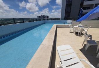 Apartamento a 500 mts da praia allows 18 year olds to book a room