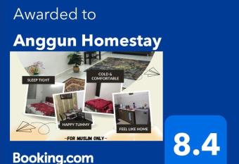 Anggun Homestay has Balcony rooms