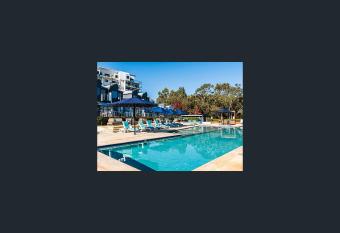 ascot apartment on river has Balcony rooms