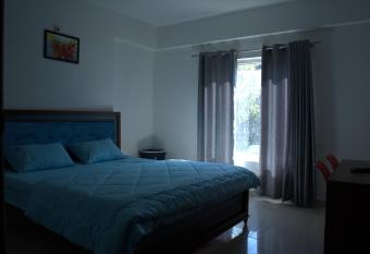 Arcadia LiveINN With 3hr Early check-in has Balcony rooms