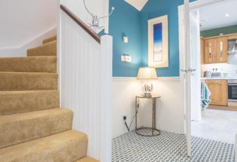 Castle Lane House allows 18 year olds to book a room