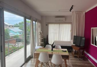 dithju has Balcony rooms