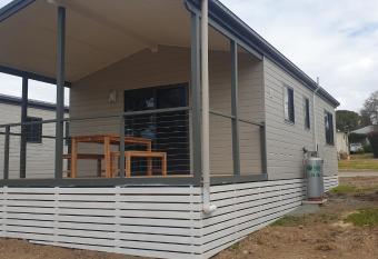 Moss Vale Village Park allows 18 year olds to book a room