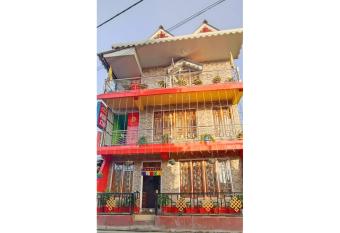 Jambling Sherpa Homestay , Darjeeling has Smoking/Balcony rooms