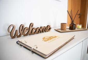 O Cardanho dos Galfarritos - A Casa dos Mi  dos has Balcony rooms