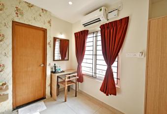 Hotel Vi Park - City Centre allows 18 year olds to book a room