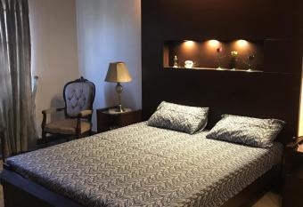 Luxury Apartment in Islamabad with All Amenities has Balcony rooms