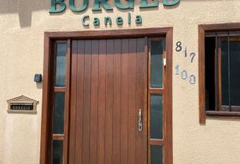 RESIDENCIAL BORGES CANELA allows 18 year olds to book a room