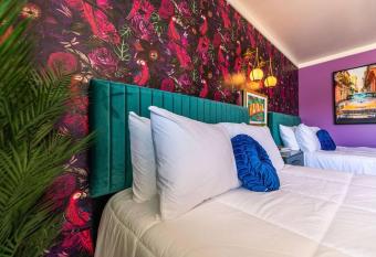 Havana Room At The Groovy Nomad Motel allows 18 year olds to book a room