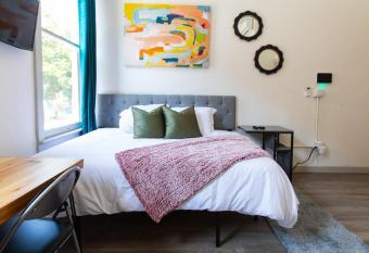 Gaslamp-Walk 2 Nightlife from Modern Apartment allows 18 year olds to book a room